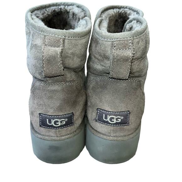 UGG Women's Kristin Short Boots 10 - Picture 4 of 8